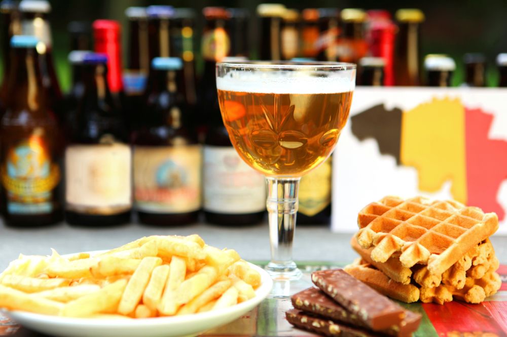 Birra, patatine e waffles da gustare a Bruges