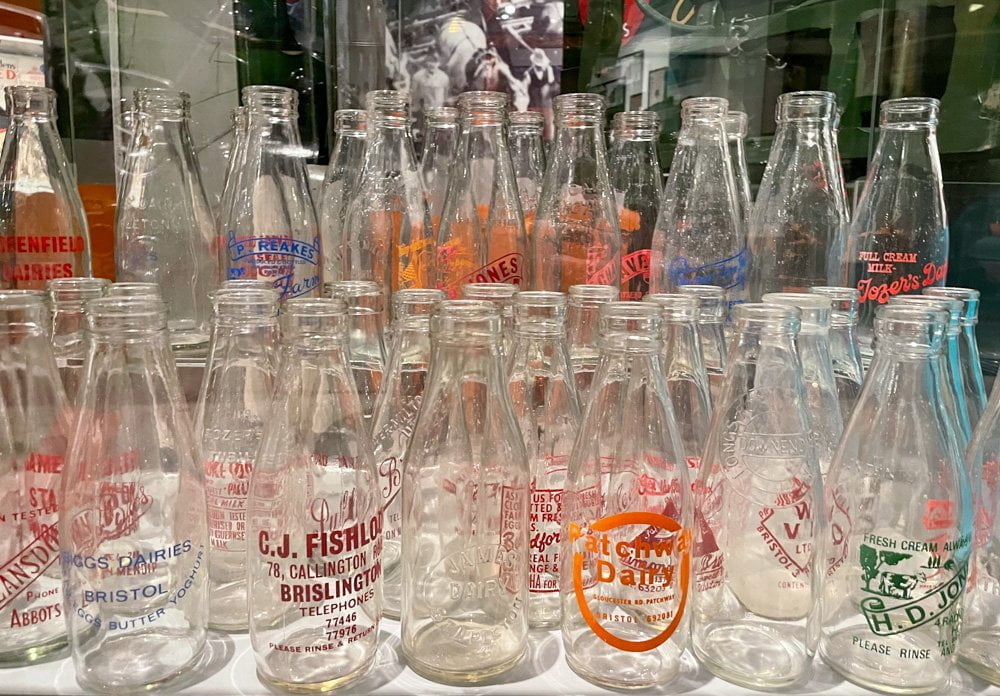 Bottiglie del latte al museo M Shed di Bristol