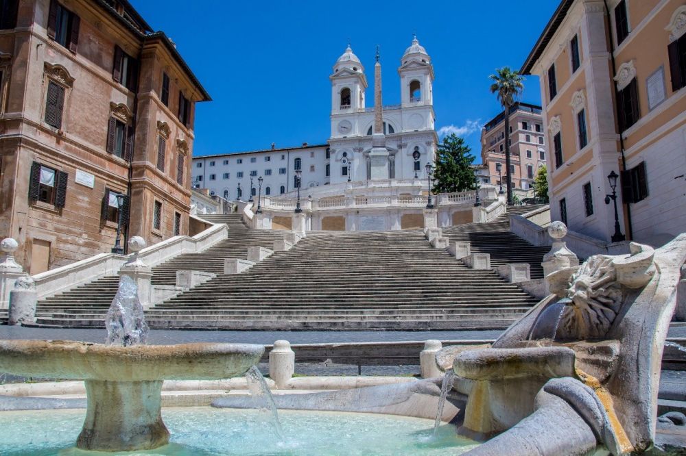 La Scalinata di Trinità dei Monti in Piazza di Spagna a Roma