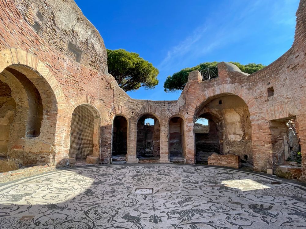 Terme del Caseggiato del Serapide a Ostia Antica
