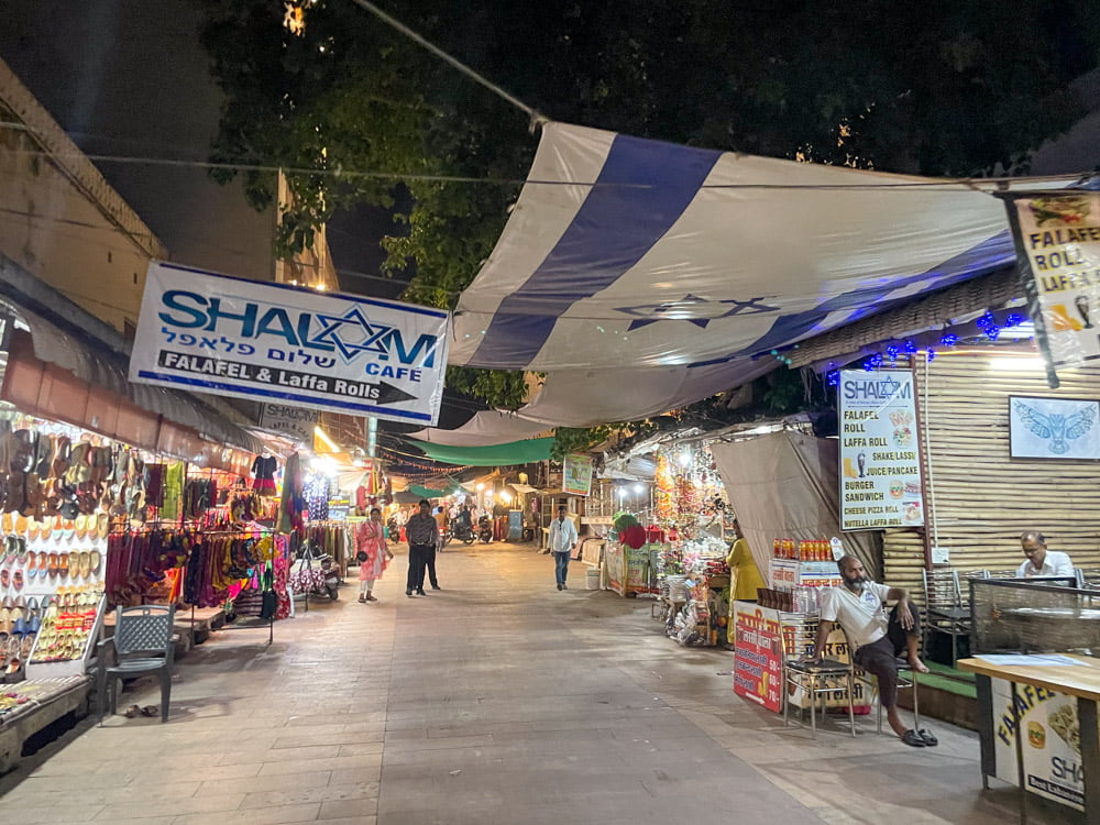 Il centro di Pushkar con un ristorante israeliano vegetariano