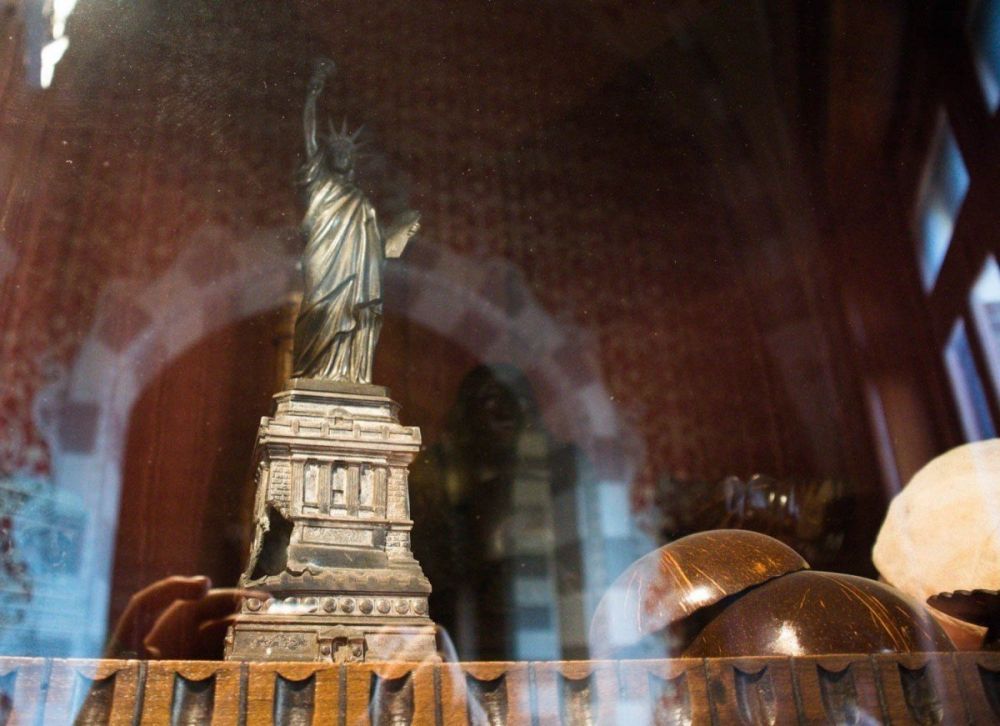 Souvenir della Statua della Libertà al Castello d’Albertis Museo delle Culture del Mondo