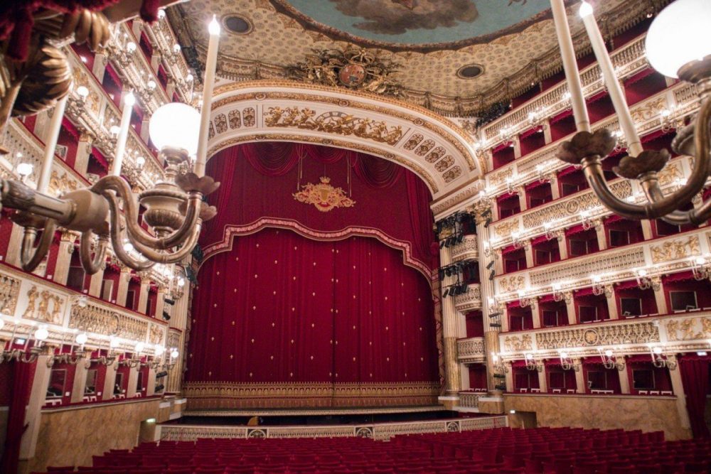 Interno del Teatro San Carlo di Napoli